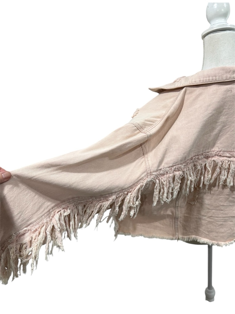NWT POL Pink Fringe Distressed Crop Denim Jacket - Picture 11 of 16